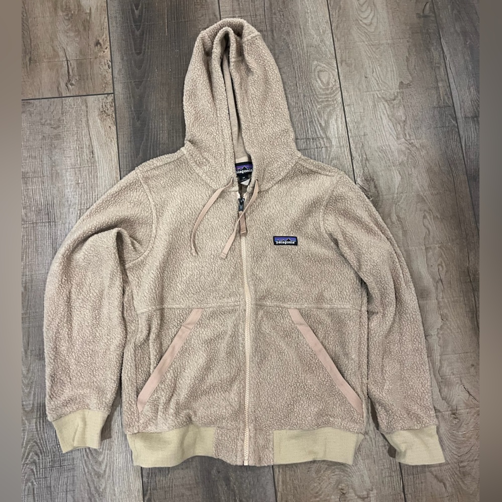 Patagonia; zip up